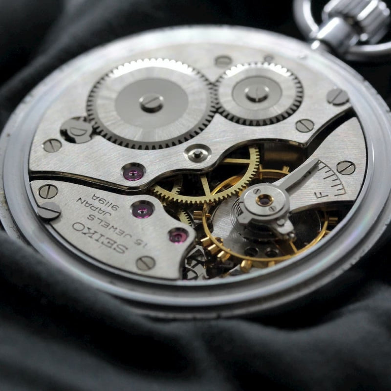 昭和45年の19セイコー鉄道時計/15石/秒針止め機能/絶版時計/19seiko-1051