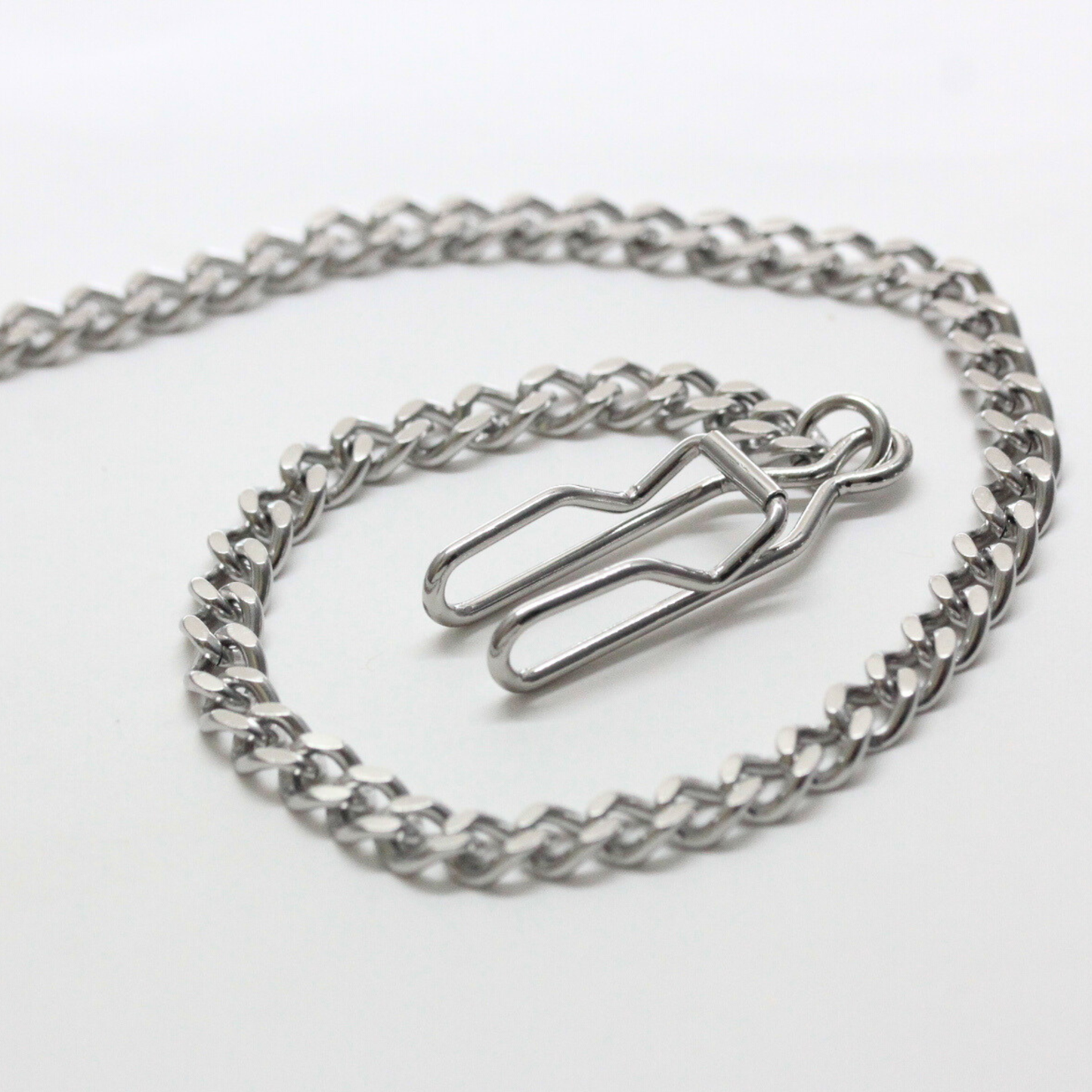 チェーンが付属します 9835448