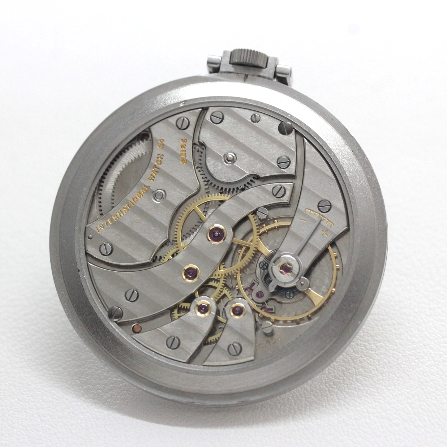 絶版モデルのIWC(インターナショナル・ウォッチ・カンパニー)社製オープンフェイス懐中時計/iwc-104