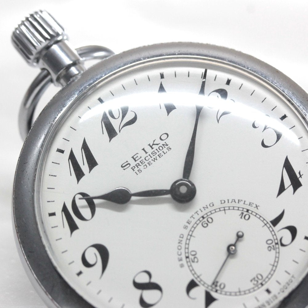 最終形である黒針モデルです。