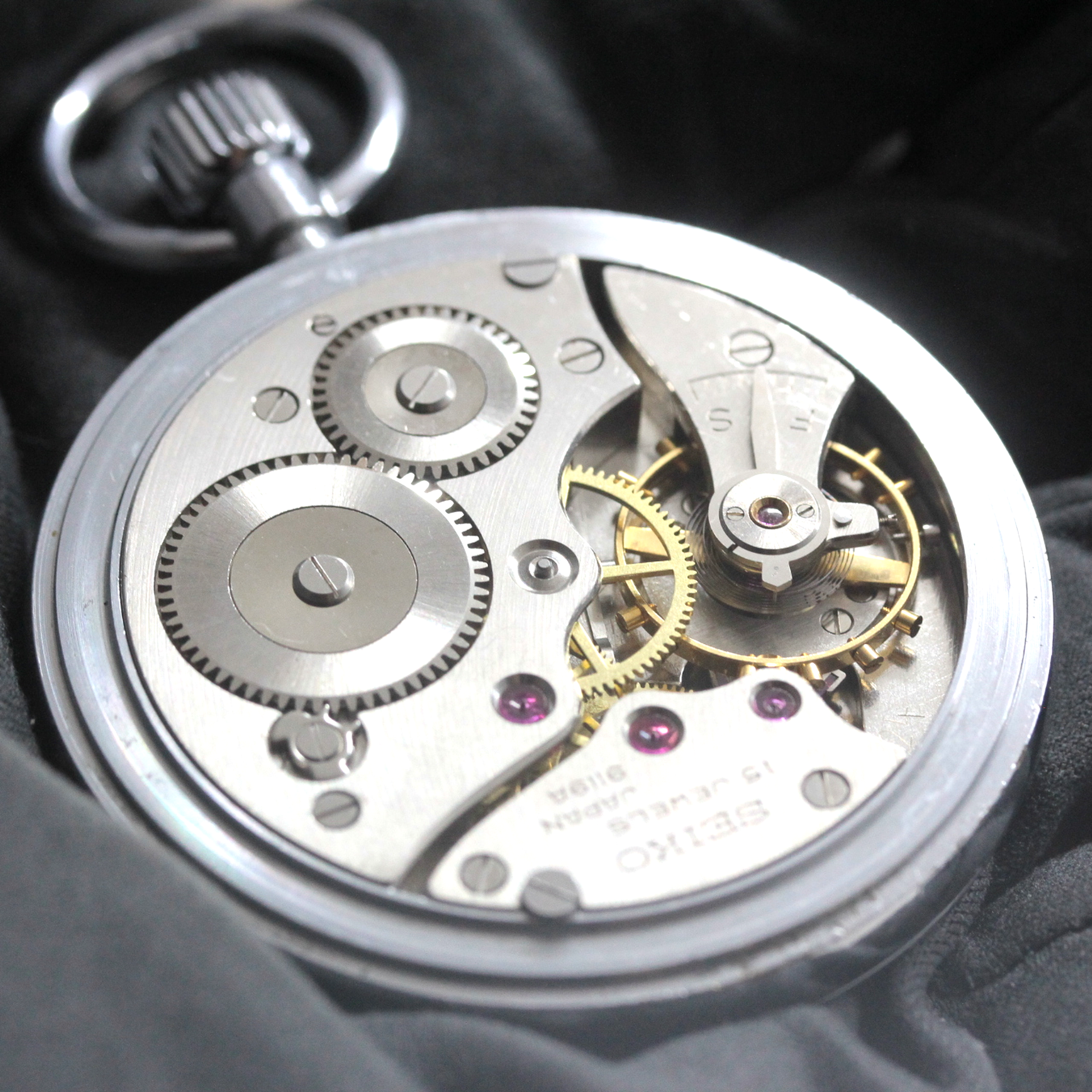 昭和46年の19セイコー鉄道時計/15石/秒針止め機能/絶版時計/19seiko 昭和46年の19セイコー鉄道時計/15石/秒針止め機能/絶版時計/19seiko