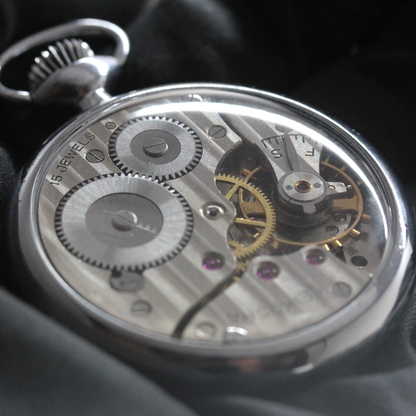 コート・ド・ジュネーブのムーブメントをシースルーバックにカスタム 電電公社スタイル 19seiko-costom25