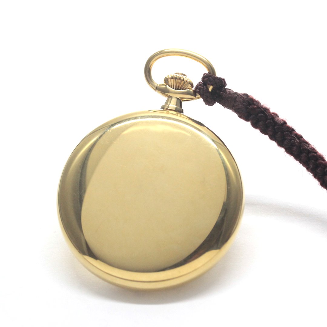 ロンジン / Longines / ヴィンテージ / 懐中時計/ゴールドカラー / ハンターケース　ローマン数字/longines-157　蓋を閉じた状態