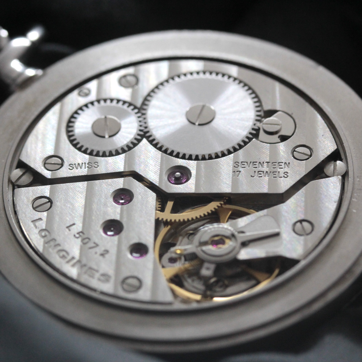 Longines（ロンジン）ヴィンテージ懐中時計 シルバーカラー ハンターケース longines-164 ムーブメント 手巻き式