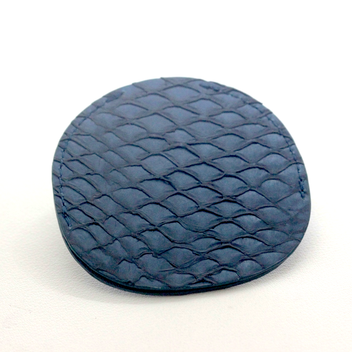 懐中時計専用革サック オリジナル 真鯛　 魚革 オーシャンブルー  s-leathercase-oceanblue-madai 裏側