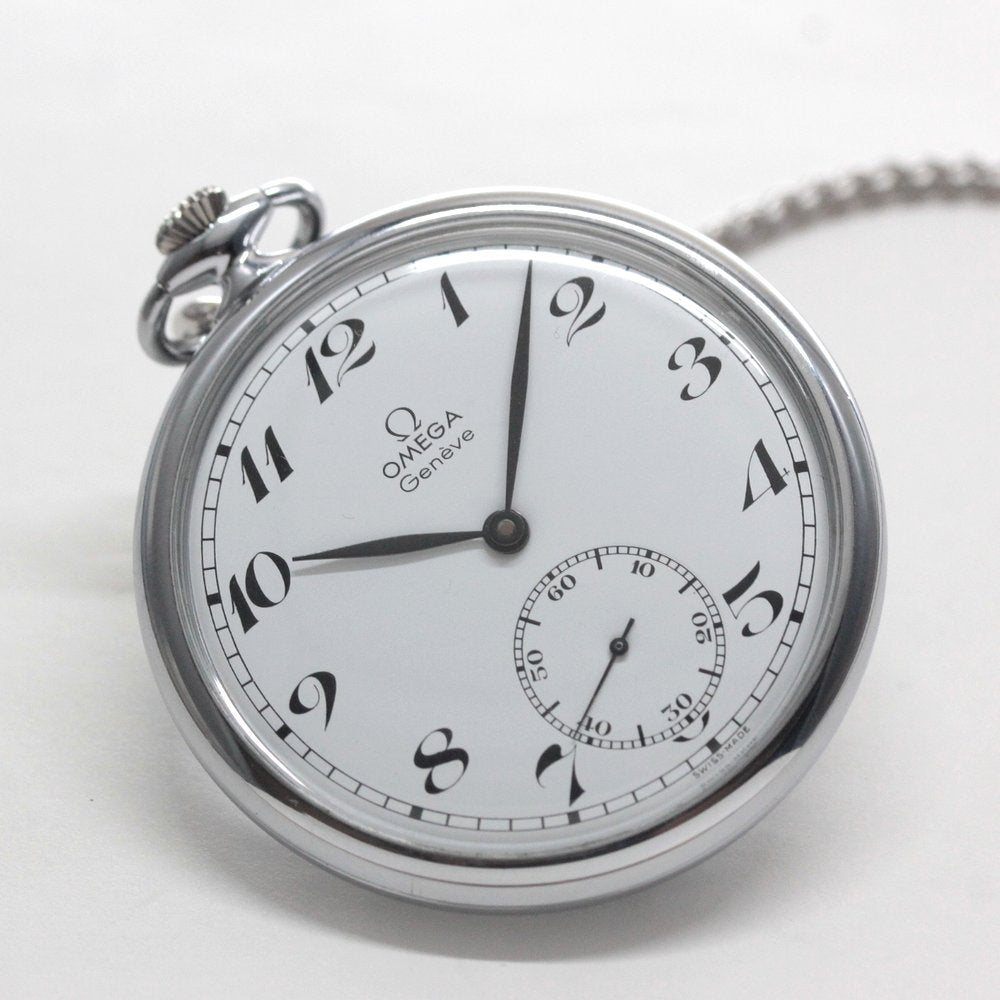 絶版モデルのオメガ / OMEGA / 1974年製 / ヴィンテージウォッチ / オープンフェイス懐中時計 / アラビア数字 / 純正チェーン付 / omega-127