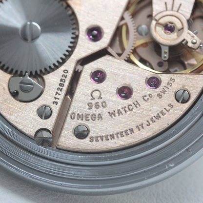 オメガ(OMEGA) ヴィンテージ 懐中時計 手巻き式 オープンフェイス アラビア数字 omega-134 ムーブメント