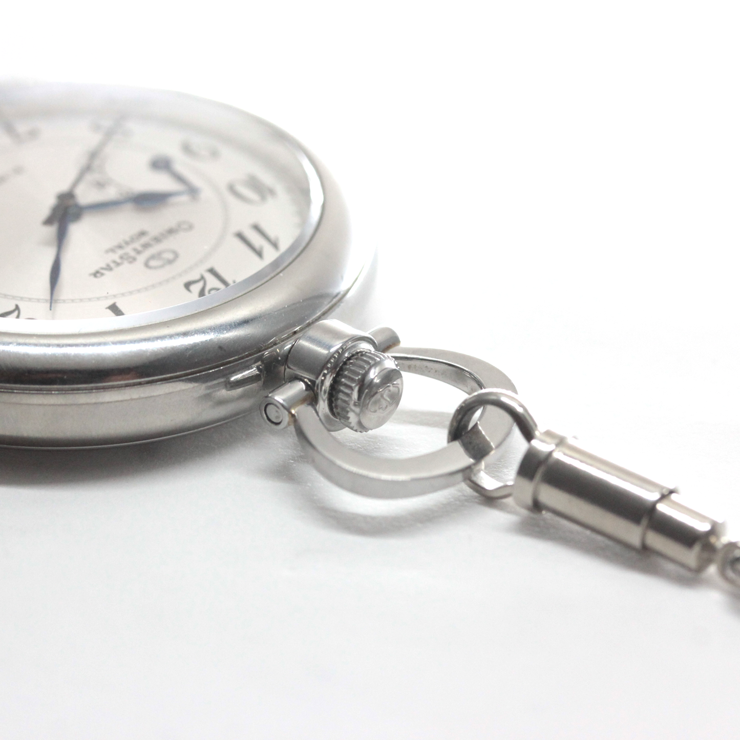 ゼンマイ巻き残量がひと目でわかるパワーリザーブインジケーター 絶版モデルのオリエントスターロイヤル（ORIENT STAR ROYAL）パワーリザーブインジケーター付懐中時計　orientstar-101