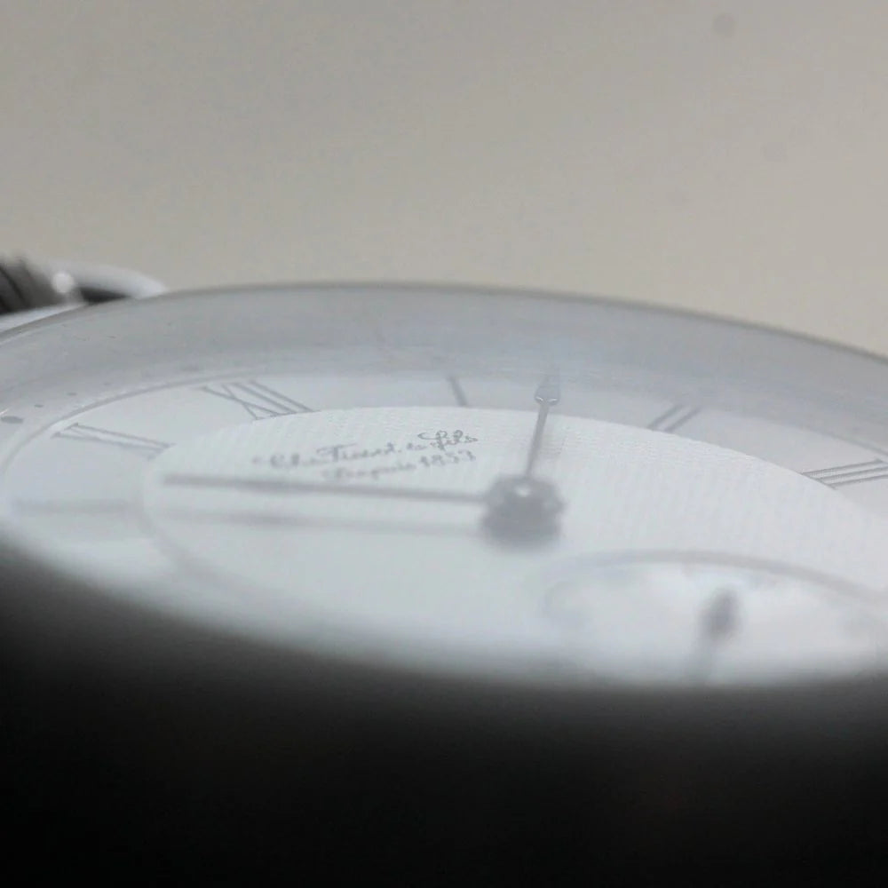 絶版モデルのティソ（TISSOT）/ ヴィンテージウォッチ / シルバーカラーオープンフェイス /ローマン数字/ 手巻き式 / 懐中時計 / tissot-1040