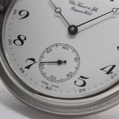 絶版モデルのティソ（TISSOT）/ ヴィンテージウォッチ / シルバーカラー ハンターケース /アラビア数字/ 手巻き式 / 懐中時計 / tissot-1041