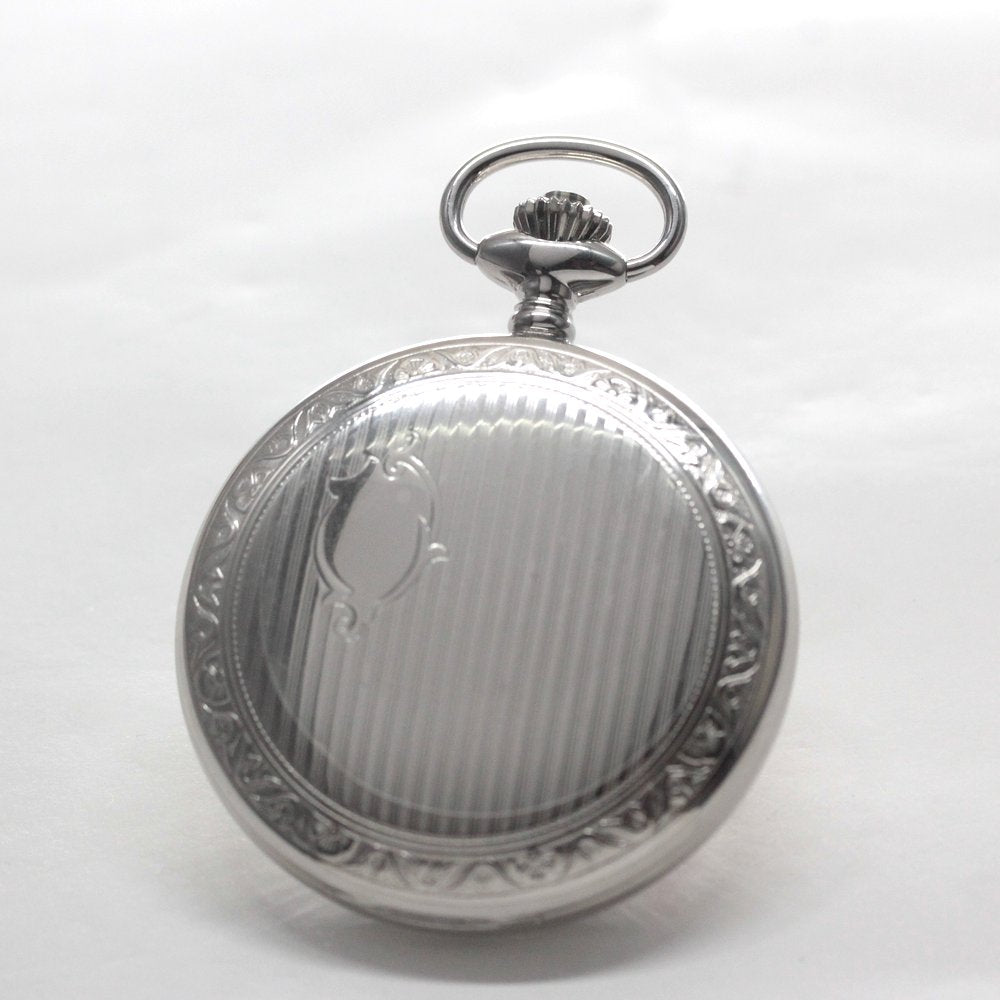 絶版モデルのティソ（TISSOT）/ ヴィンテージウォッチ / シルバーカラー ハンターケース /アラビア数字/ 手巻き式 / 懐中時計 / tissot-1041