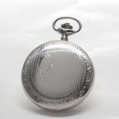 絶版モデルのティソ（TISSOT）/ ヴィンテージウォッチ / シルバーカラー ハンターケース /アラビア数字/ 手巻き式 / 懐中時計 / tissot-1041