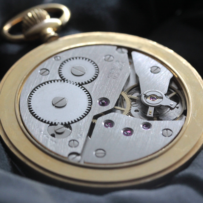 絶版モデルのティソ / TISSOT / ヴィンテージウォッチ / オープンフェイス / ローマン数字 / 手巻き式 / 懐中時計 / tissot-1051