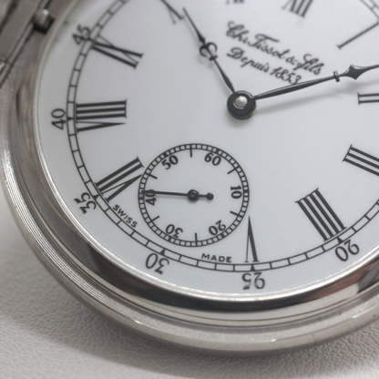 ティソ(TISSOT) ヴィンテージ 絶版モデル 手巻き式 ハンターケース シルバーカラー tissot-1068 6時方向にスモールセコンド