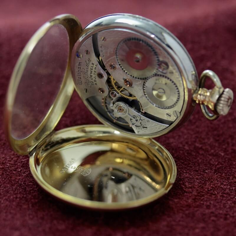 【Sold out】絶版モデルのアメリカンウォルサム（WALTHAM）社製18k金無垢懐中時計
